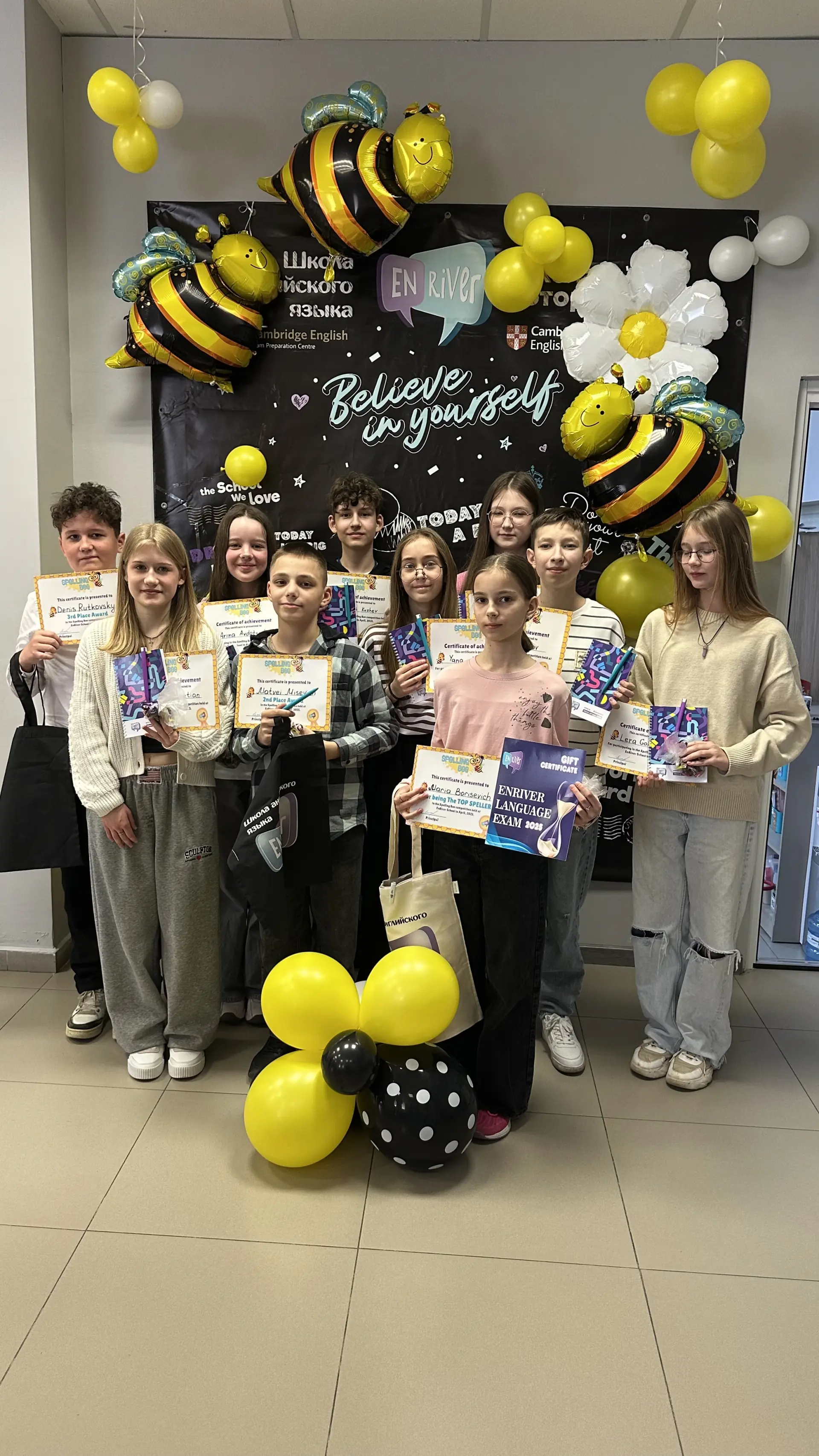 🏆 Первый Spelling Bee в EnRiver: эмоции, победы и новые традиции!